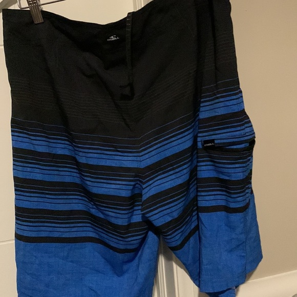 Men’s Swim Trunks - Picture 4 of 5